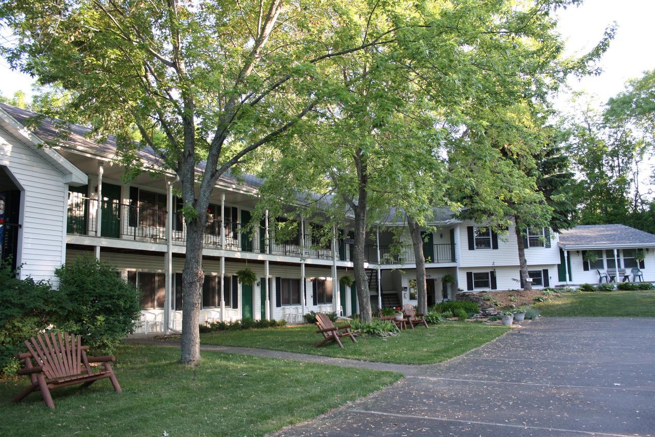 Parkside Inn Ellison Bay Exterior foto